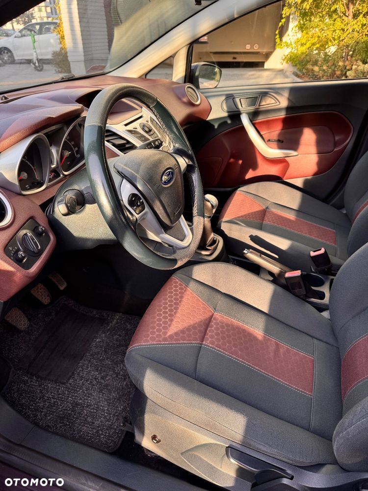 Ford Fiesta 1.4 Platinium X - 9