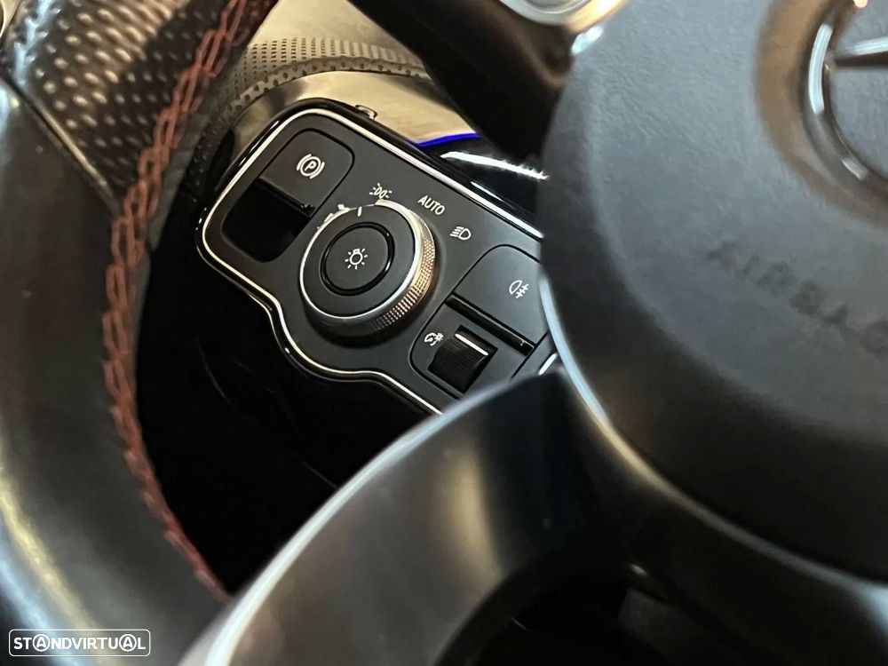 Mercedes-Benz CLA 180 d Shooting Brake AMG Line Aut. - 35