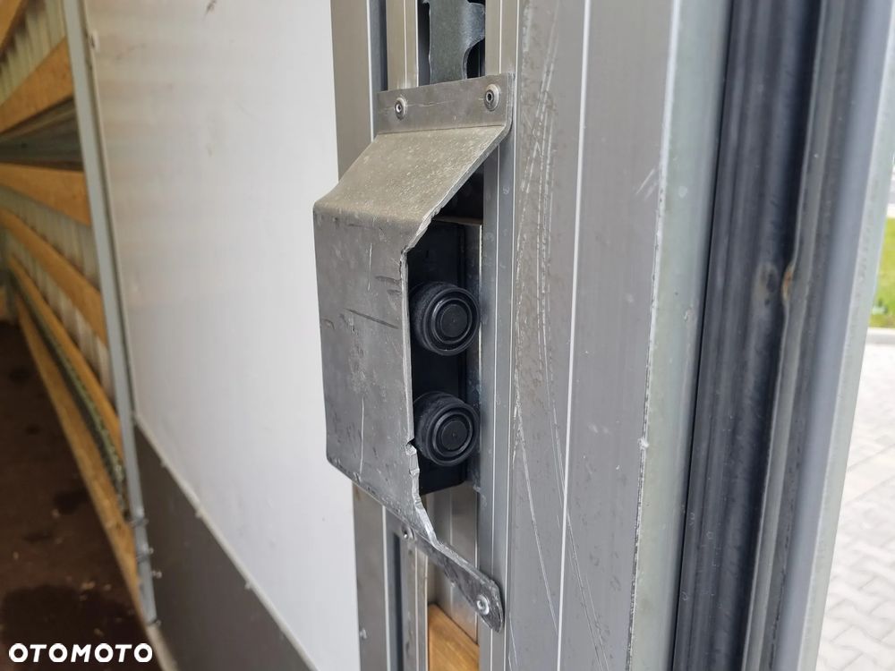 Volkswagen Crafter - 26