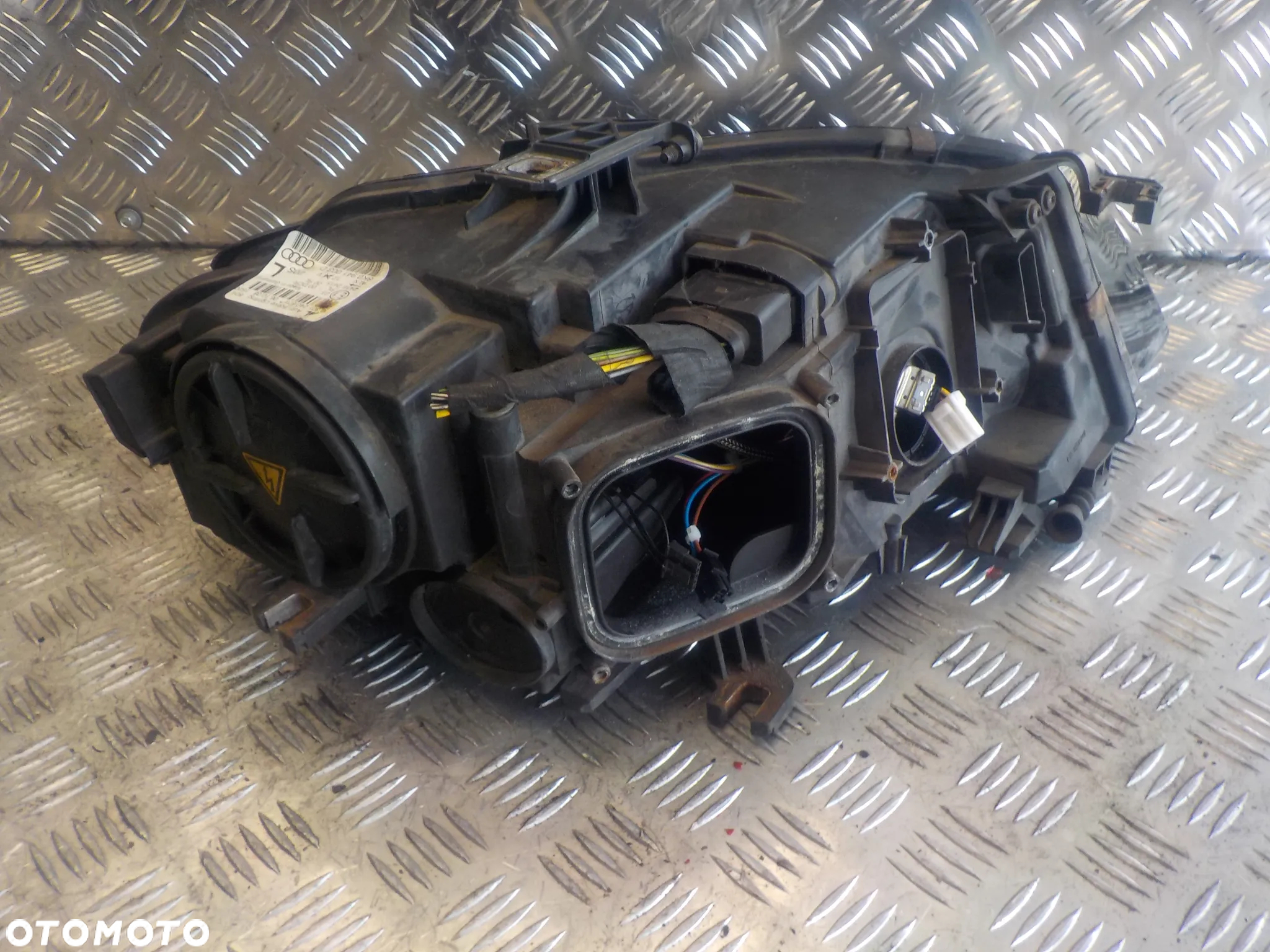 AUDI A4 B8 LAMPA LEWA PRZÓD XENON 8K0941003D UK - 4