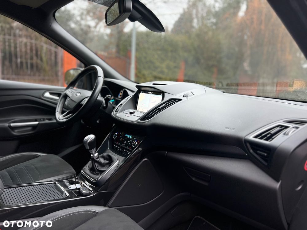 Ford Kuga 1.5 EcoBoost FWD ST-Line ASS GPF - 26