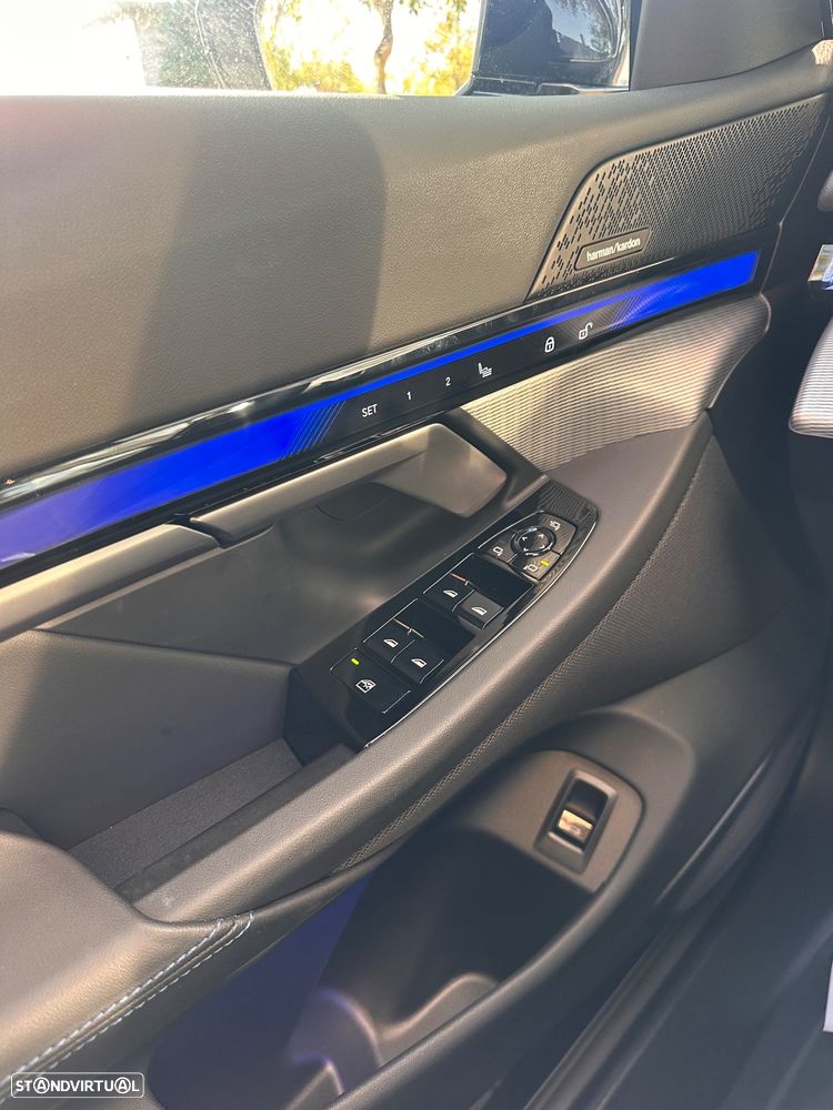BMW i5 - 29