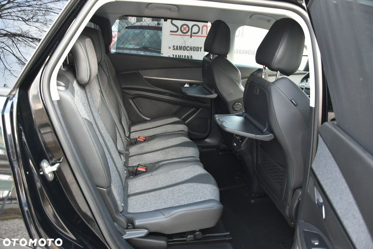 Peugeot 5008 - 15