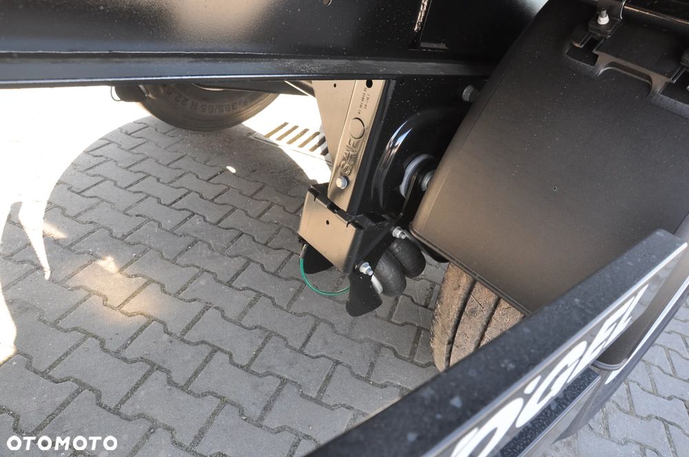 Kögel STANDARD PODNOSZONY DACH PODNOSZONA OŚ SAF - 22
