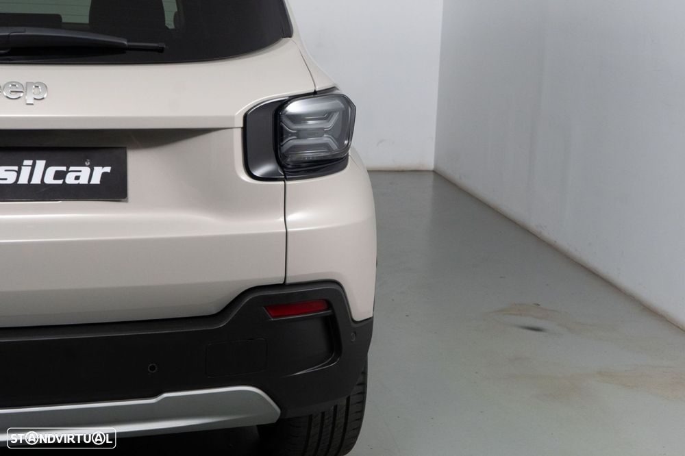 Jeep Avenger 54 kWh Summit - 19