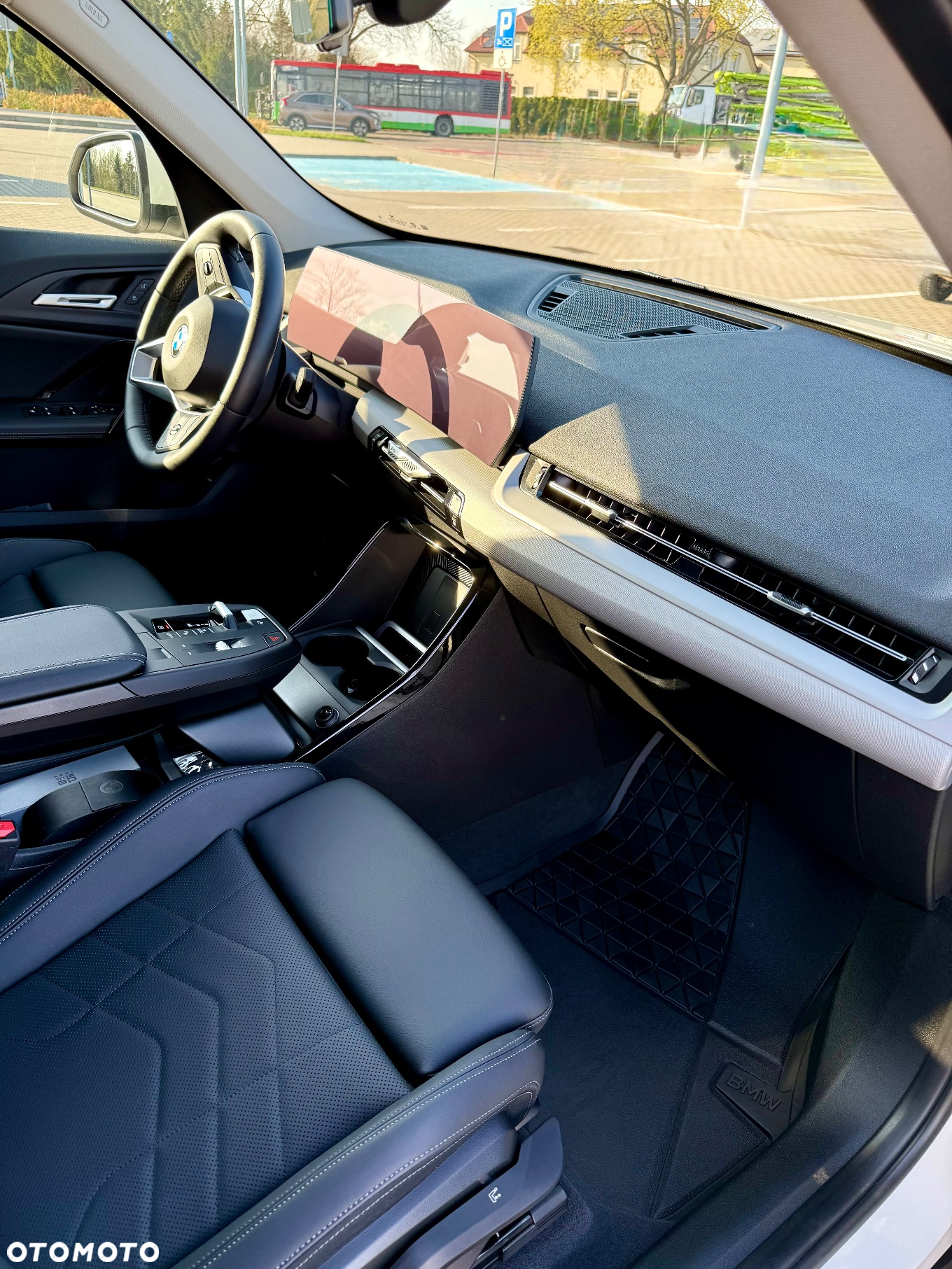 BMW X1 sDrive18i - 27