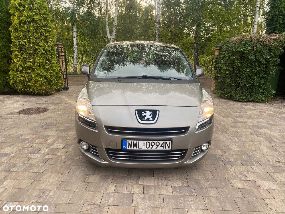 Peugeot 5008 - 13