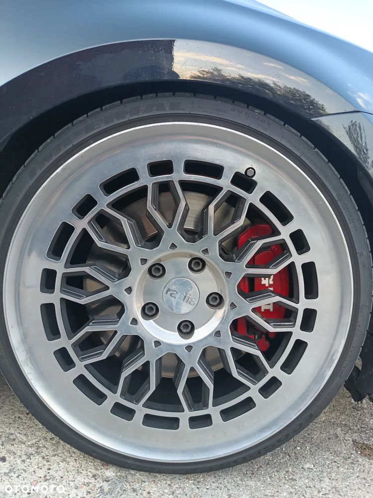 Volkswagen Golf - 8