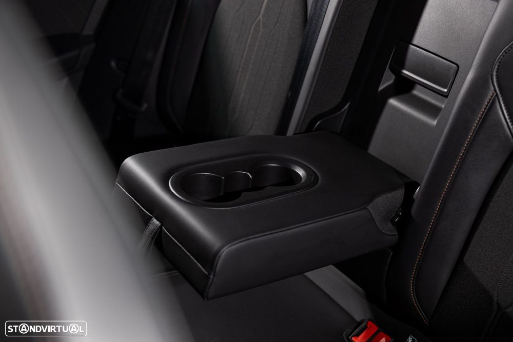 Cupra Leon ST 1.4 e-Hybrid MID DSG - 12