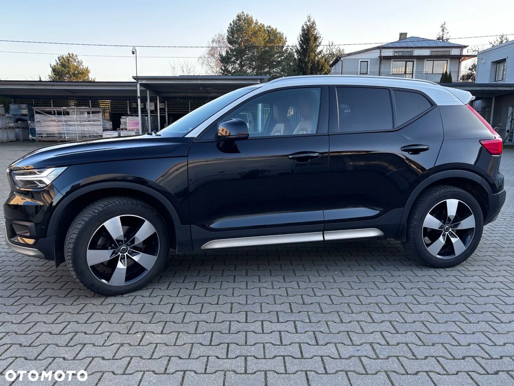 Volvo XC 40 D4 AWD Momentum (Intro Edition) - 13