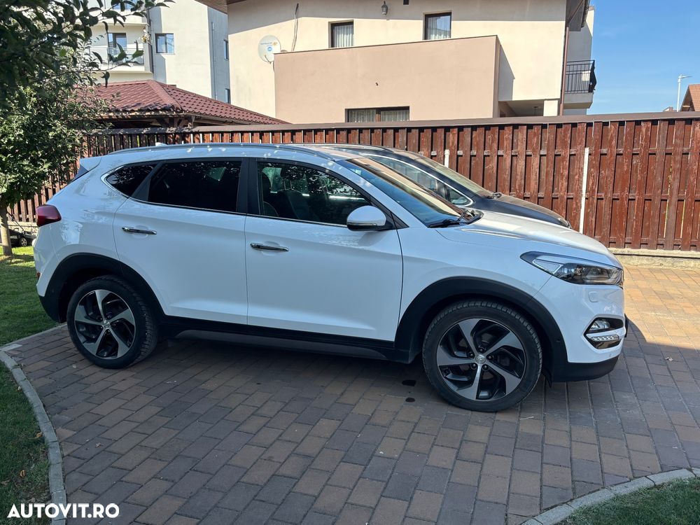Hyundai Tucson 2.0 CRDI 4WD Automatik Premium - 3
