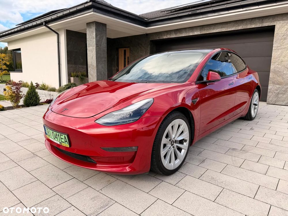Tesla Model 3 - 2