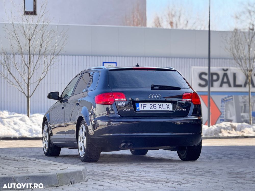 Audi A3 2.0 TDI ack DPF (DSG) S tronic Attraction - 9