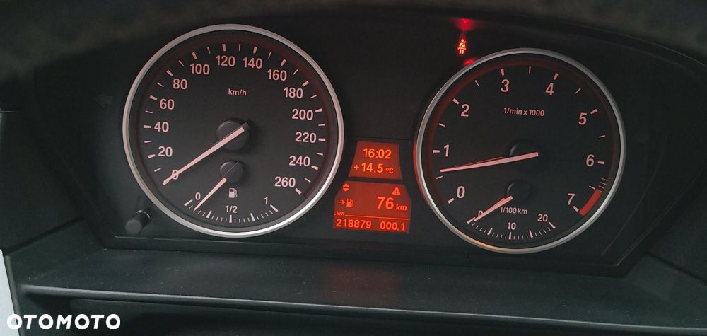 BMW Seria 5 523i Edition Exclusive - 29