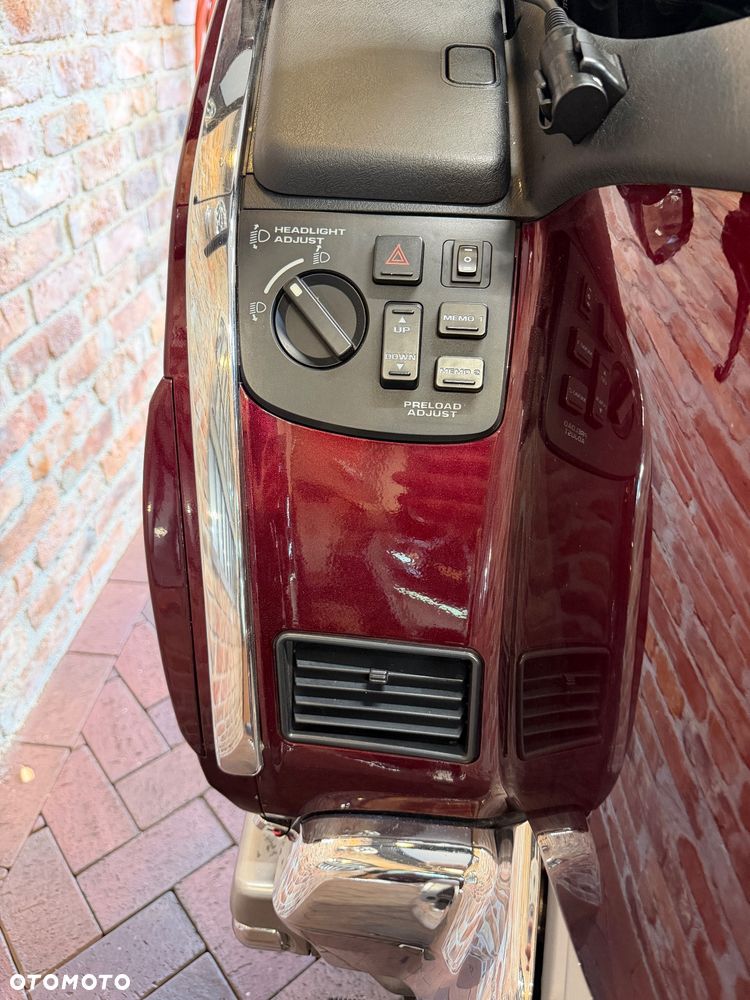 Honda GL - 21