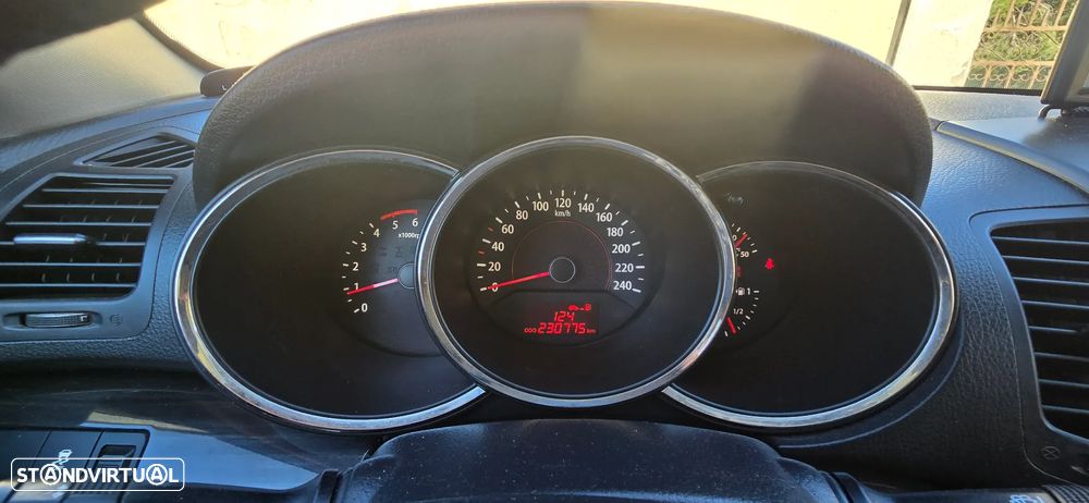 Kia Sorento 2.2 CRDi EX - 18