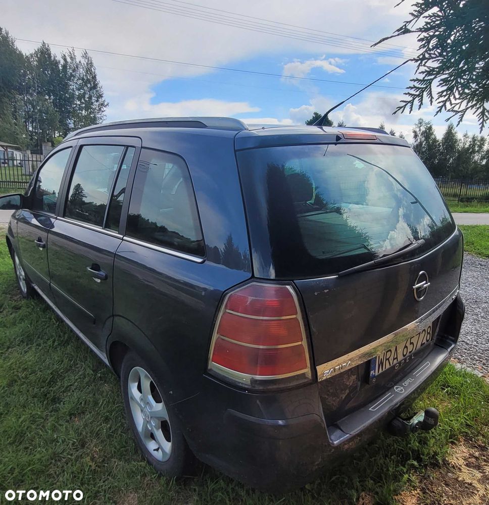 Opel Zafira - 4