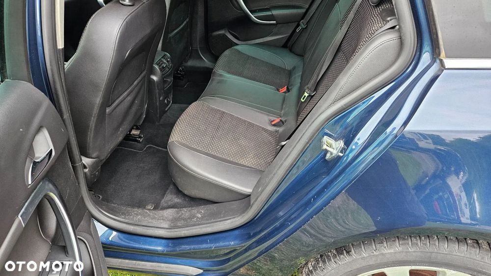 Opel Insignia 2.0 CDTI Cosmo - 32