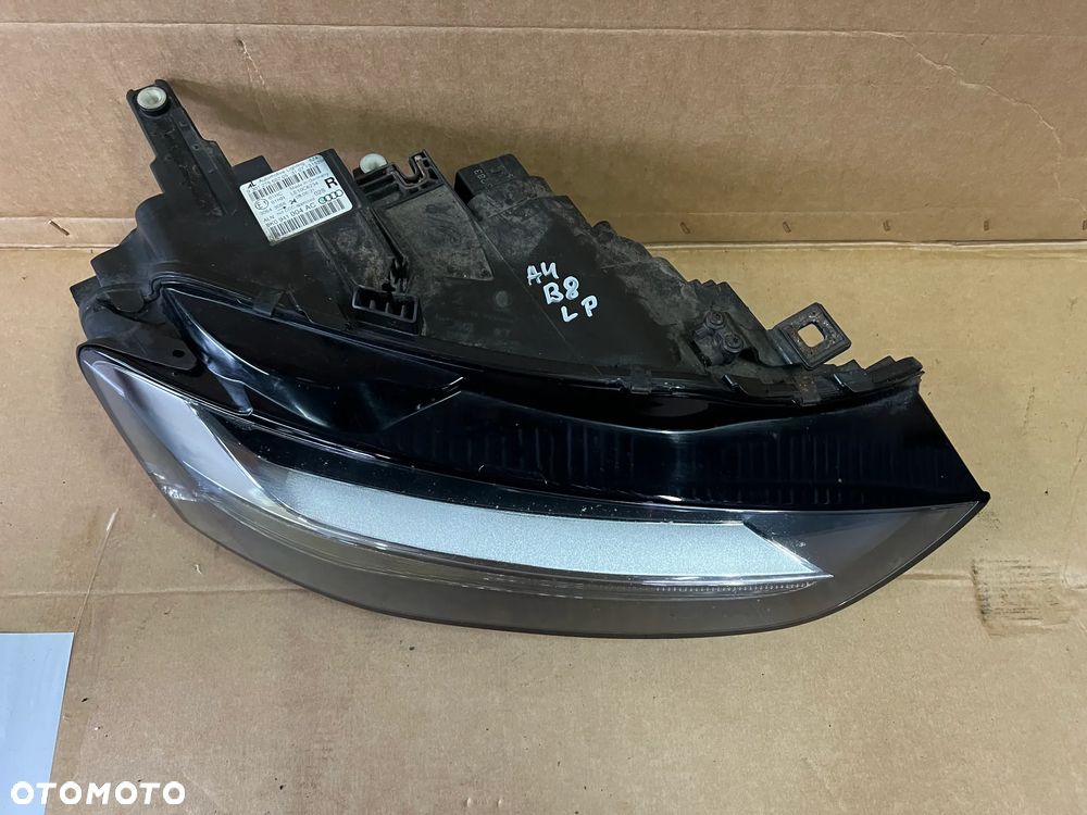Lampa prawy przód przednia prawa Audi A4 B8 Lift UK 8K0941004AC - 4