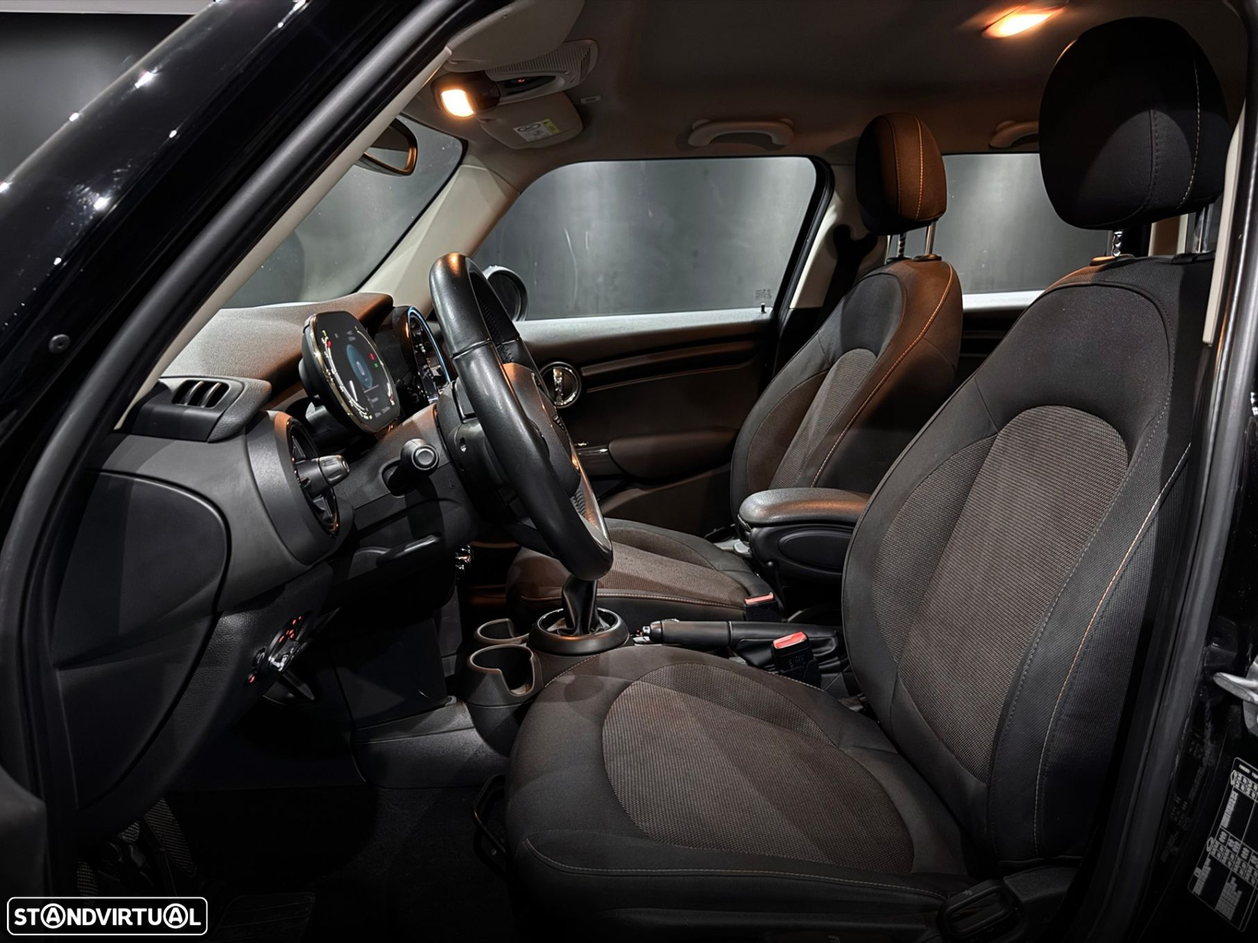MINI 5 Portas One Sport Edition - 15