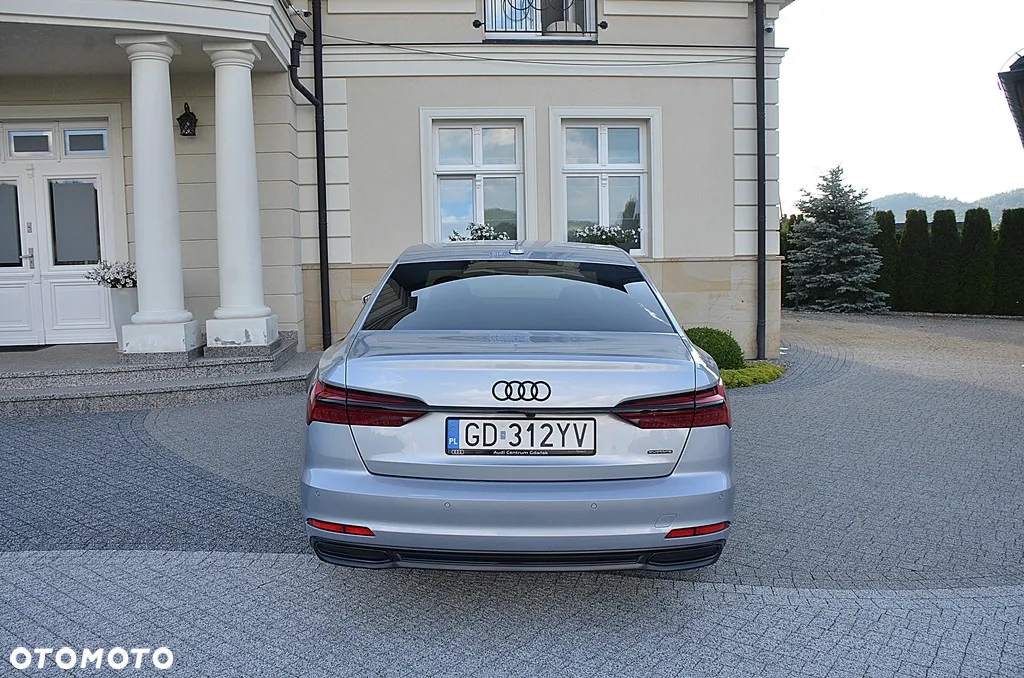 Audi A6 - 6