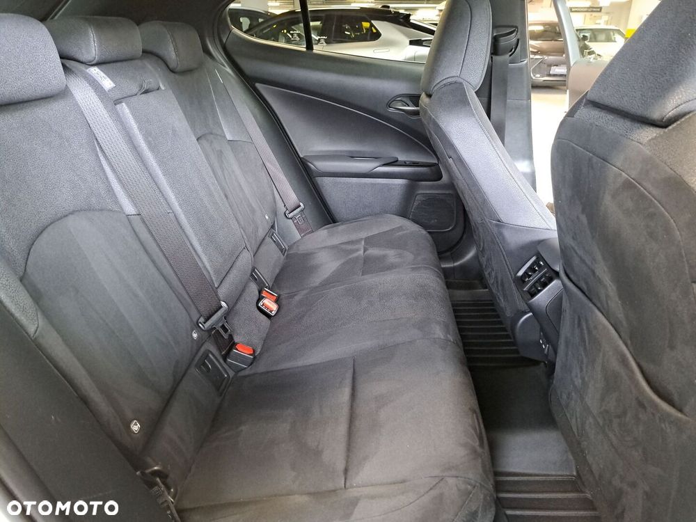 Lexus UX 250h GPF Business Edition 2WD - 13