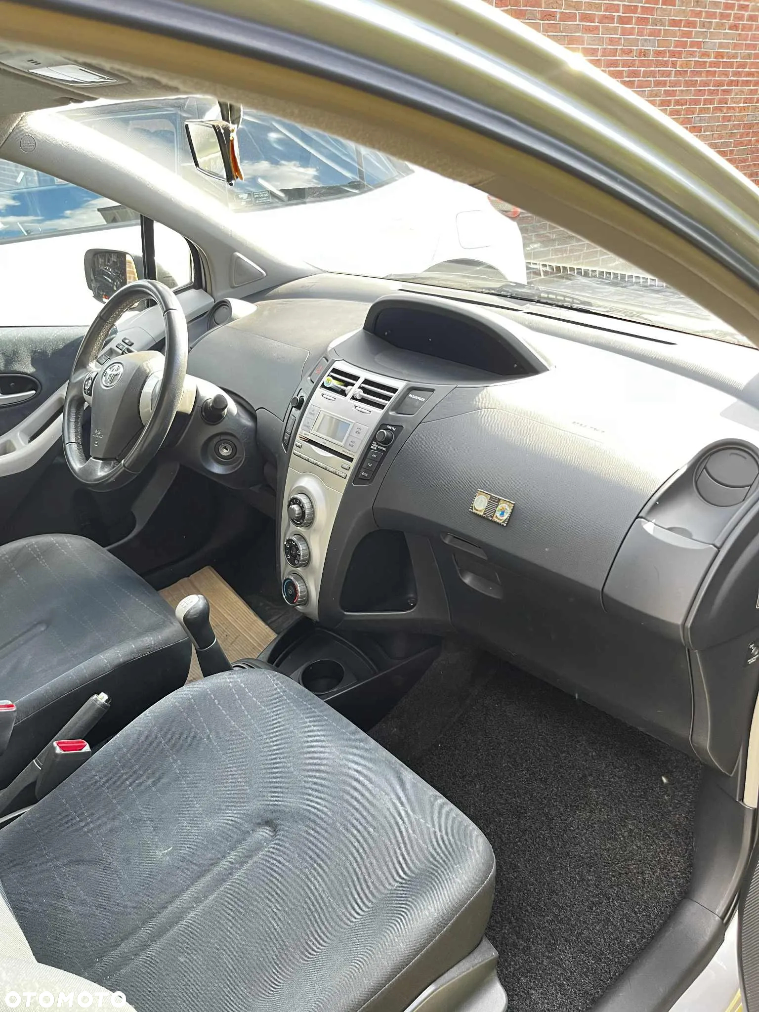 Toyota Yaris 1.3 Luna - 14