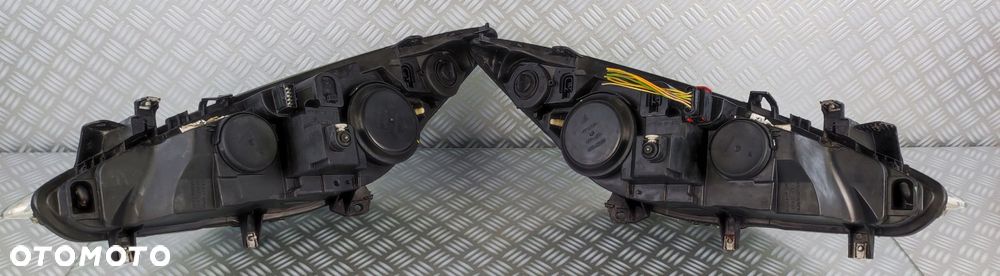 reflektor lampa prawa prawy lewa lewy przód przednia PEUGEOT 307 LIFT HB SW - 14