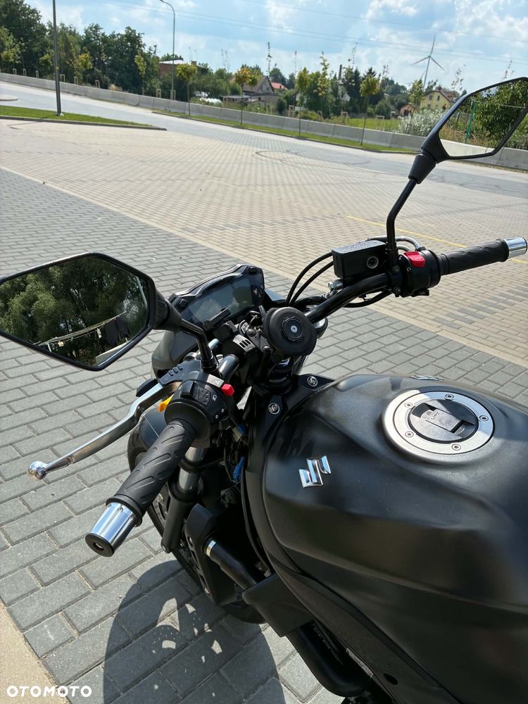 Suzuki SV - 10