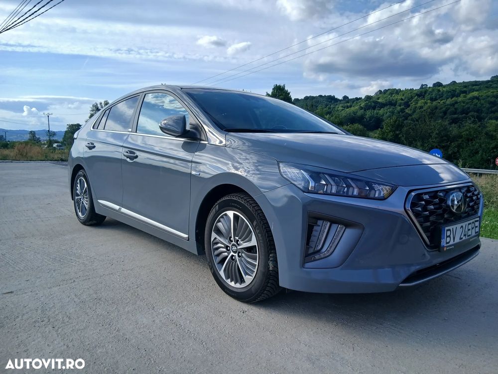 Hyundai IONIQ - 9