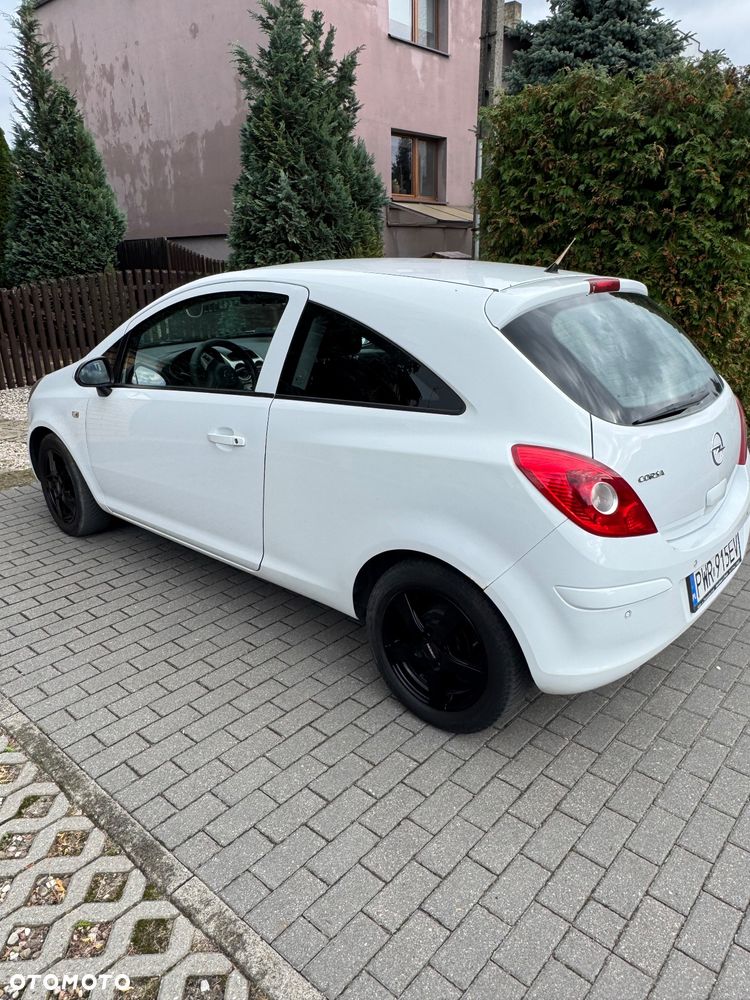 Opel Corsa - 2