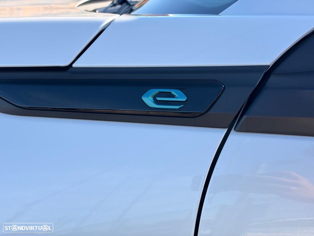 Peugeot e-2008 50 kWh Allure Pack - 4