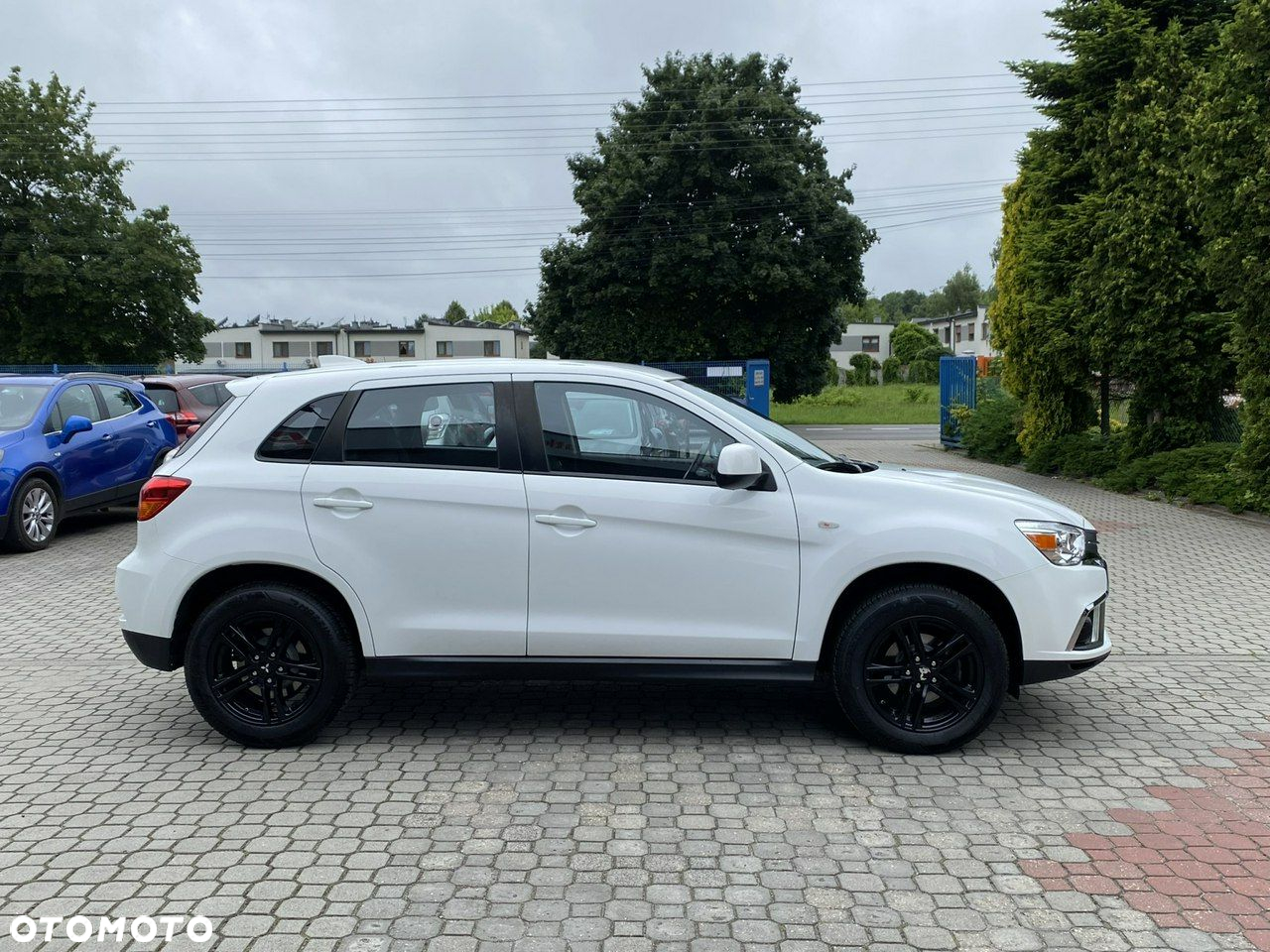 Mitsubishi ASX - 5