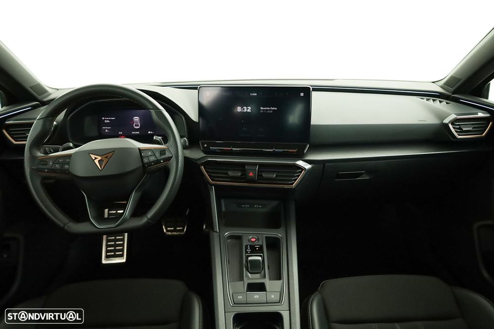 Cupra Leon ST 1.4 e-Hybrid MID DSG - 9