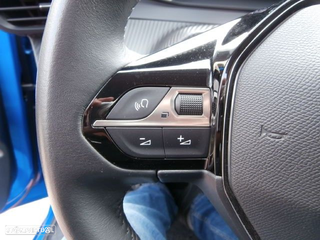 Peugeot e-208 50 kWh Allure - 24