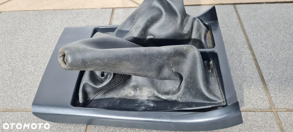 Nissan Terrano II Mieszek Ramka Lewarka Zmiany Biegów - 3