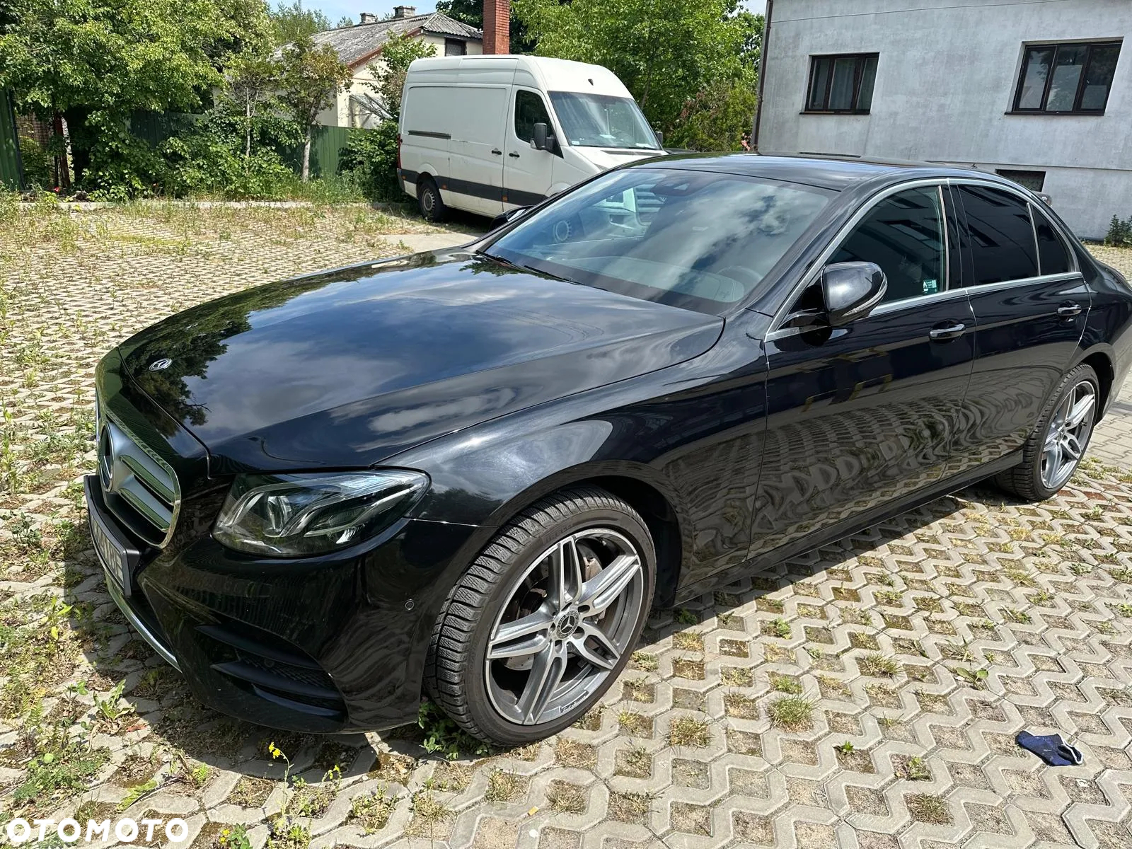 Mercedes-Benz Klasa E 220 d 4-Matic 9G-TRONIC - 8