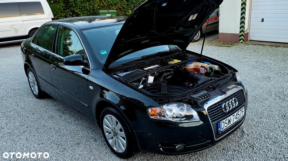 Audi A4 Limousine - 27