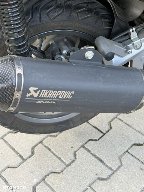 Yamaha X-max - 7