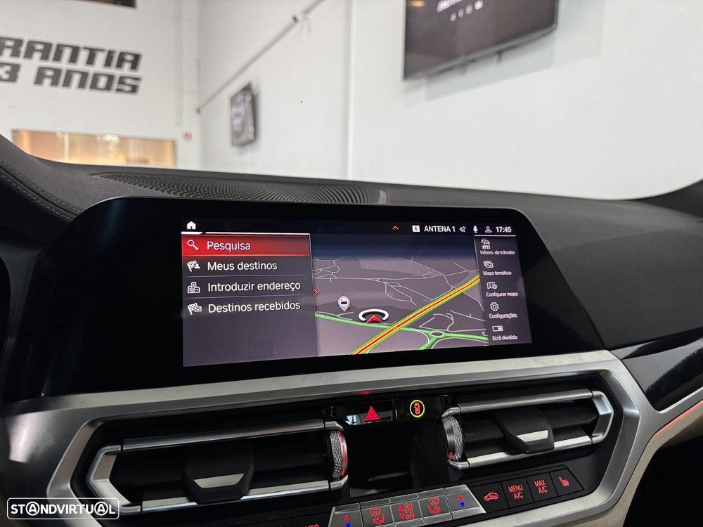 BMW 330 i Pack M Auto - 21