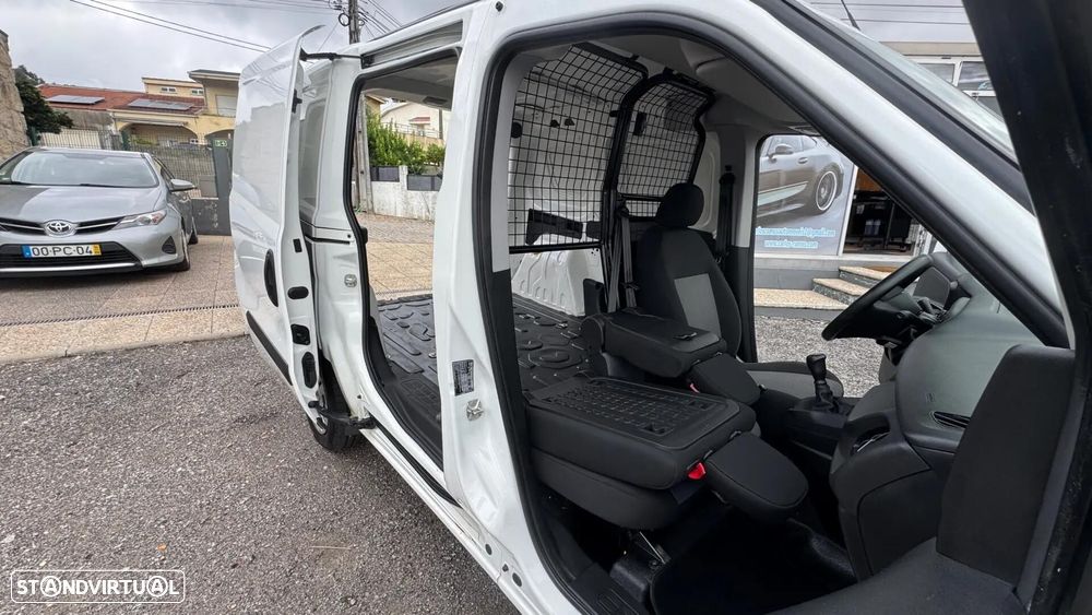 Fiat Doblo 1.3 Multijet 3 lug. c/ IVA - 27