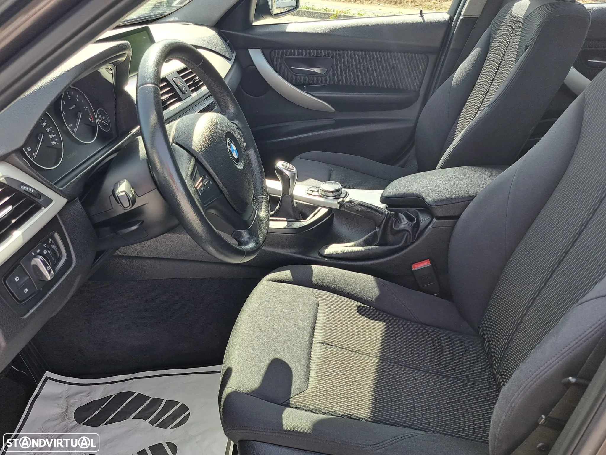 BMW 316 d Touring - 8