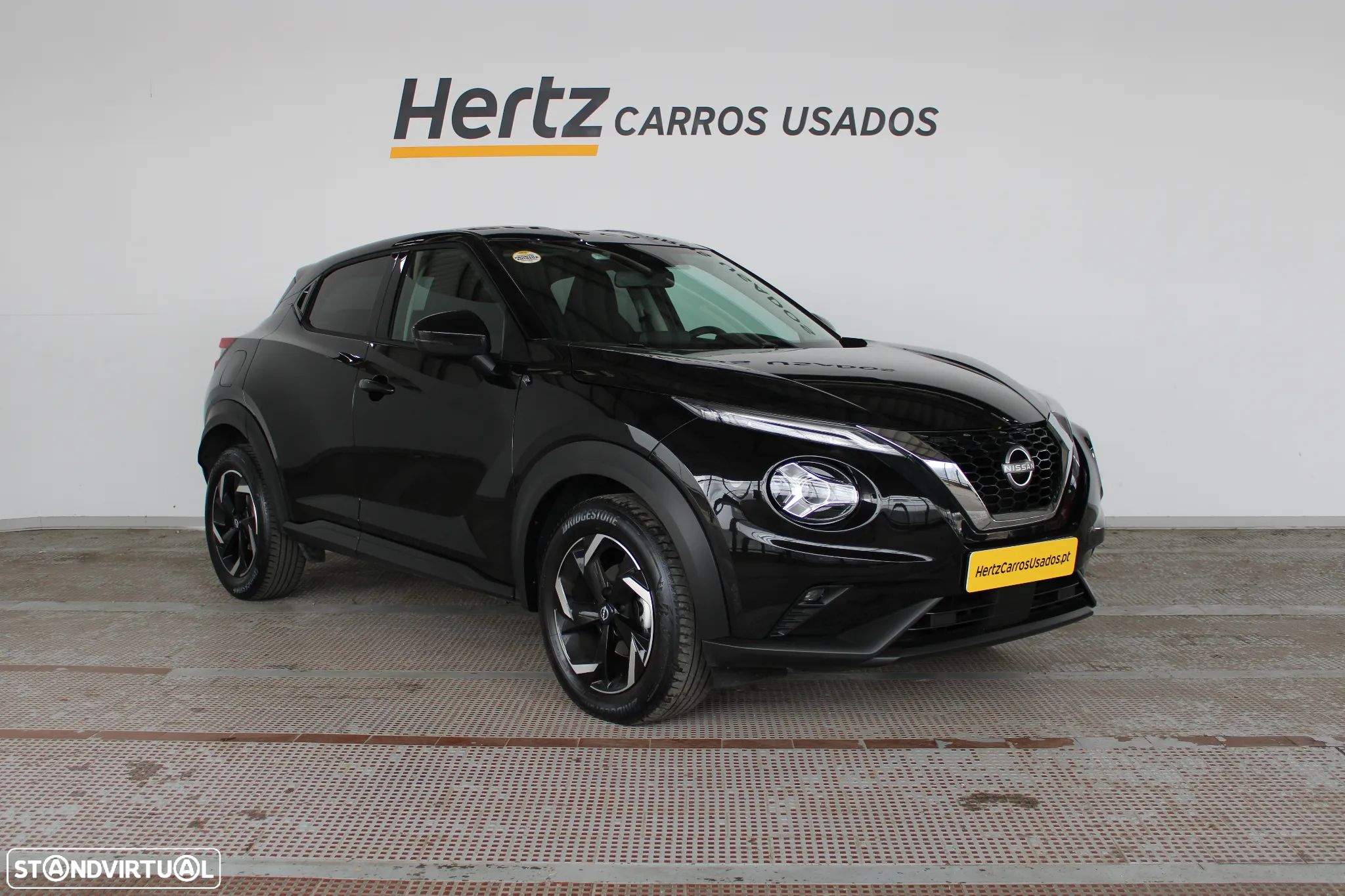 Nissan Juke 1.0 DIG-T N-Connecta - 1