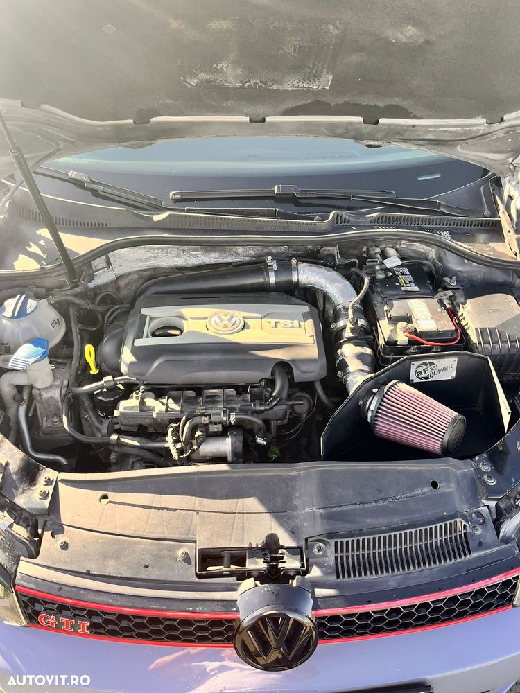 Volkswagen Golf 2.0 GTI - 17