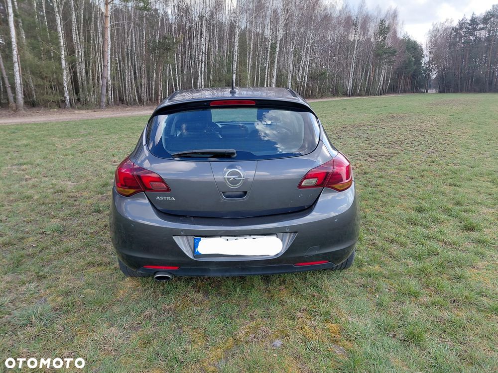 Opel Astra 1.4 T Cosmo - 2