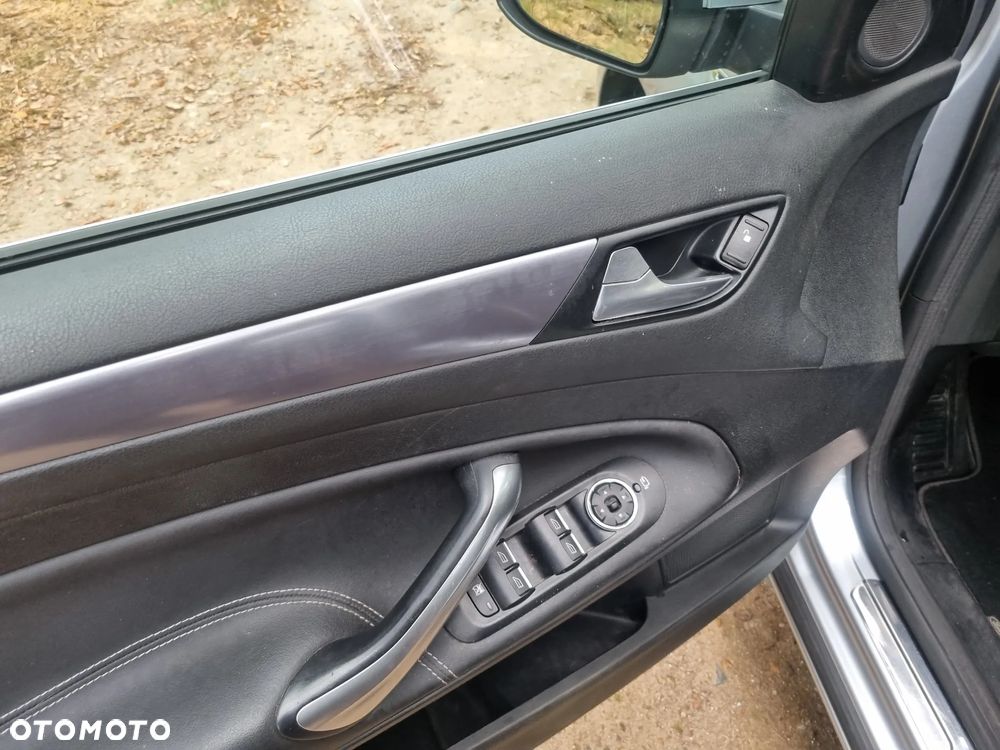 Ford Mondeo - 25