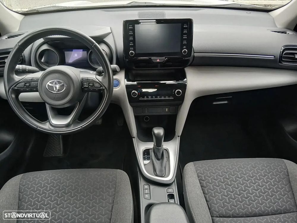Toyota Yaris Cross 1.5 HDF Comfort Plus - 18