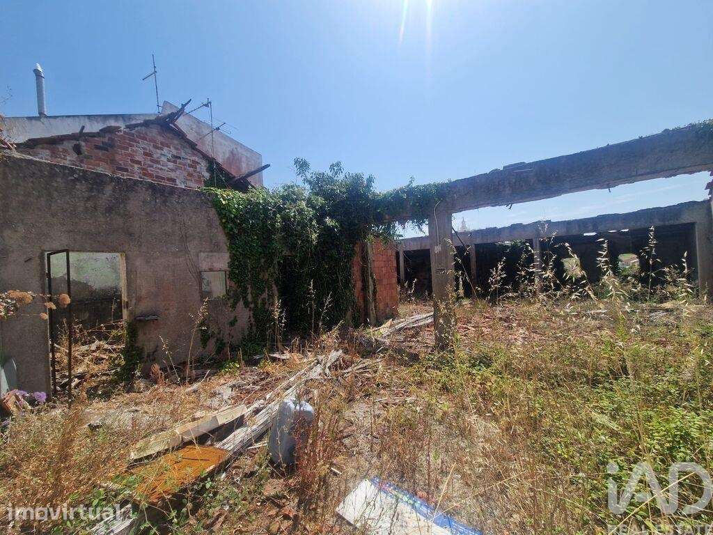 Casa / Villa T2 em Cadaval e Pêro Moniz de 205 m2 - Grande imagem: 4/10
