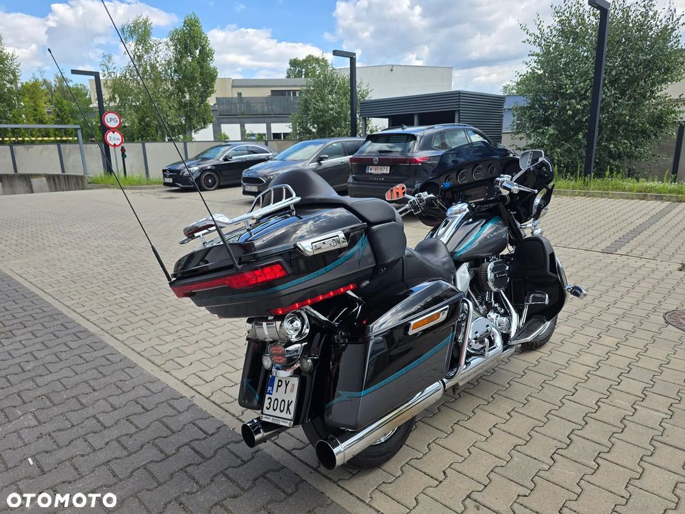Harley-Davidson FLHTCU Ultra - 7