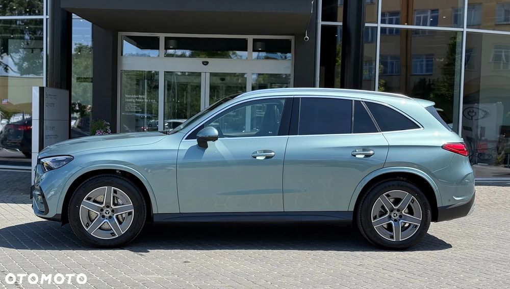 Mercedes-Benz GLC - 7